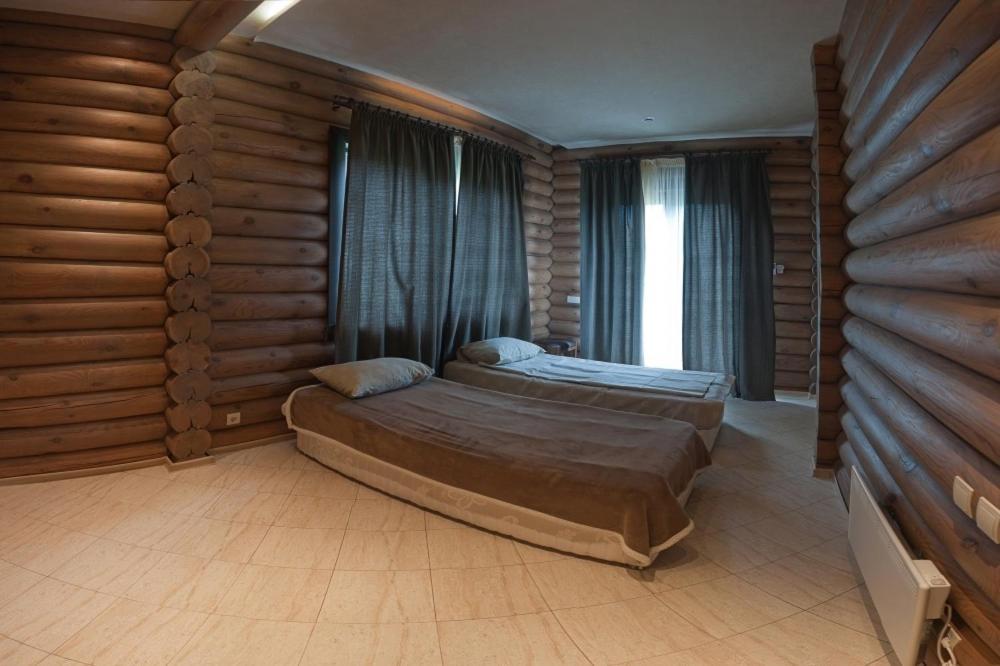 Pastoral Glamping Hotell Velikij Les Rom bilde